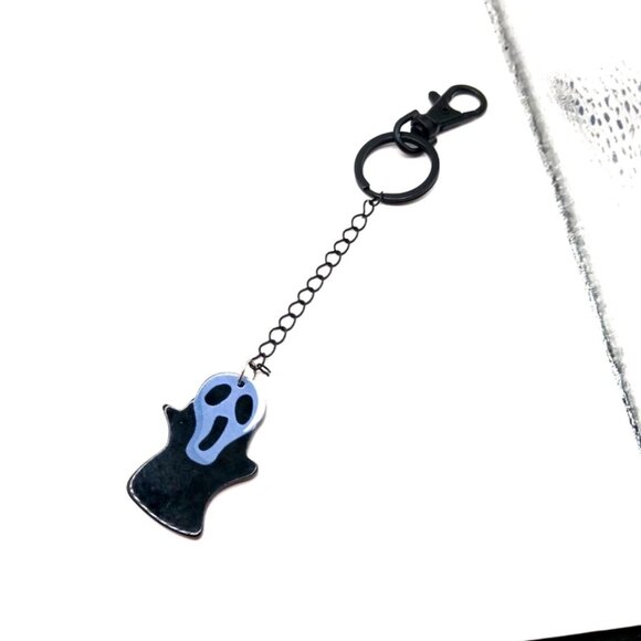 Ghost Face 6.5" Keychain Or Bag Charm - Picture 5 of 7